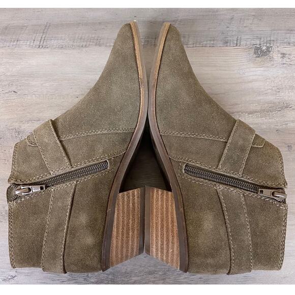 NWOB Lucky Brand Enitha Leather Booties, Size 7.5 - Picture 10 of 11